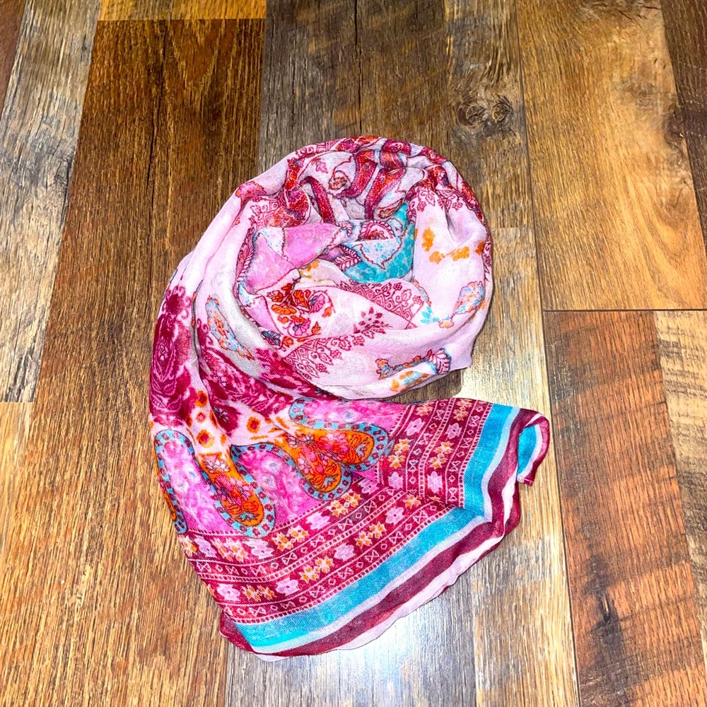 Infinity Scarf - Picture 2 of 6